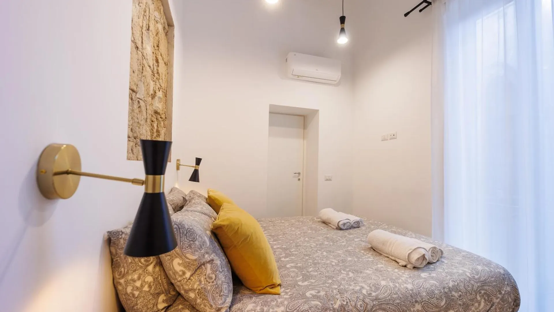 Apartment Tarsia Home View Naples