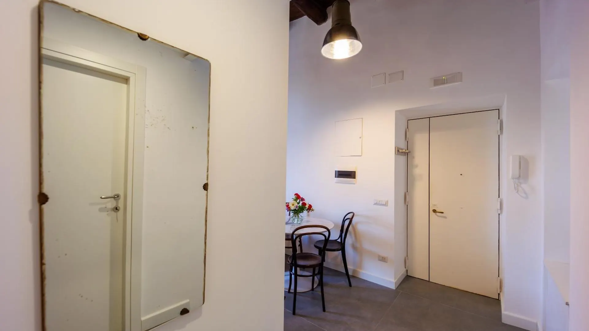 Apartment Tarsia Home View Naples